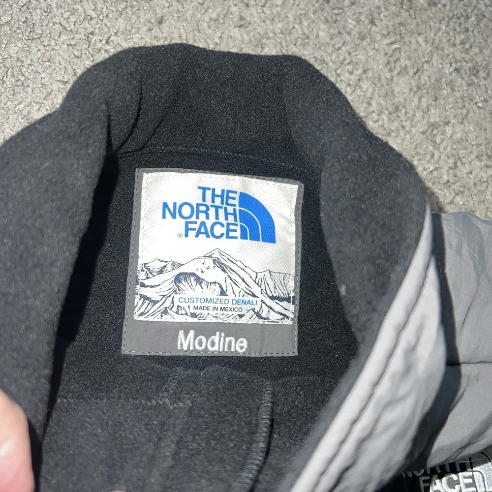 The North Face Mens M 95 Retro Denali Heavy Fleece Jacket Modine Grau Black